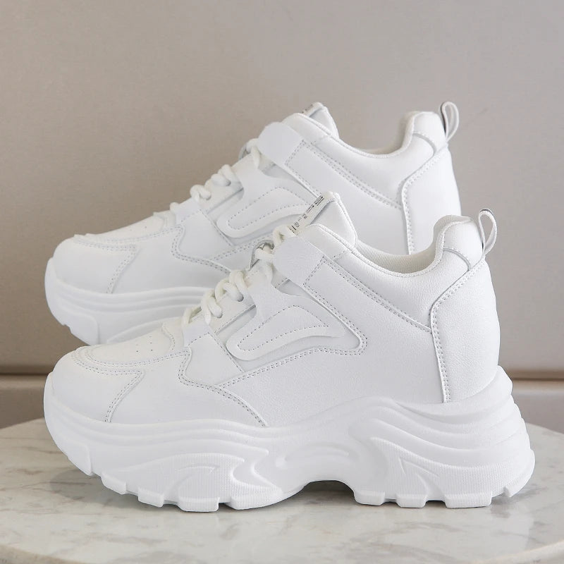 White/Black Women's Sneakers