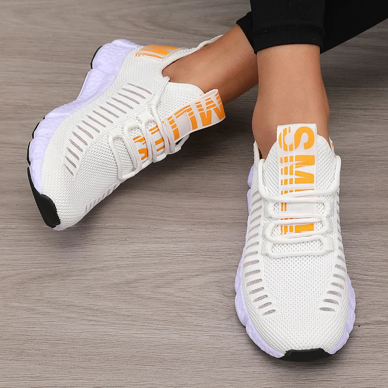 Women's Sports Shoes