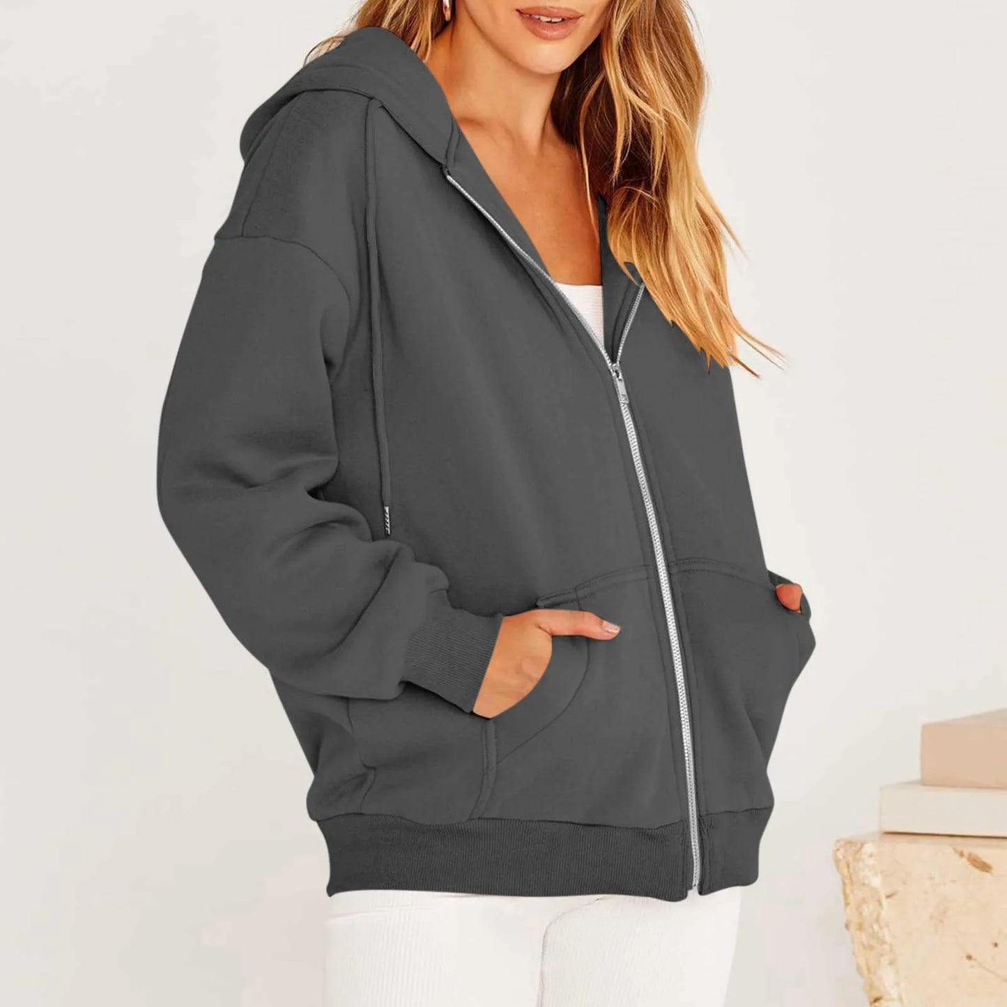 Long Sleeved Zippered Sportswear